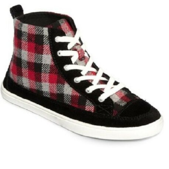 rocket dog high top sneakers